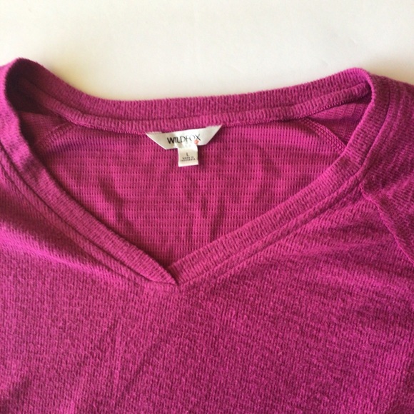 WILDFOX HALEY LONG SLEEVE V NECK PULLOVER TOP. SIZE LARGE - Picture 10 of 15